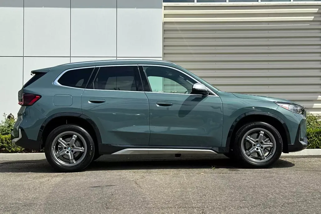 2023 Bmw X1 XDrive28i photo 1