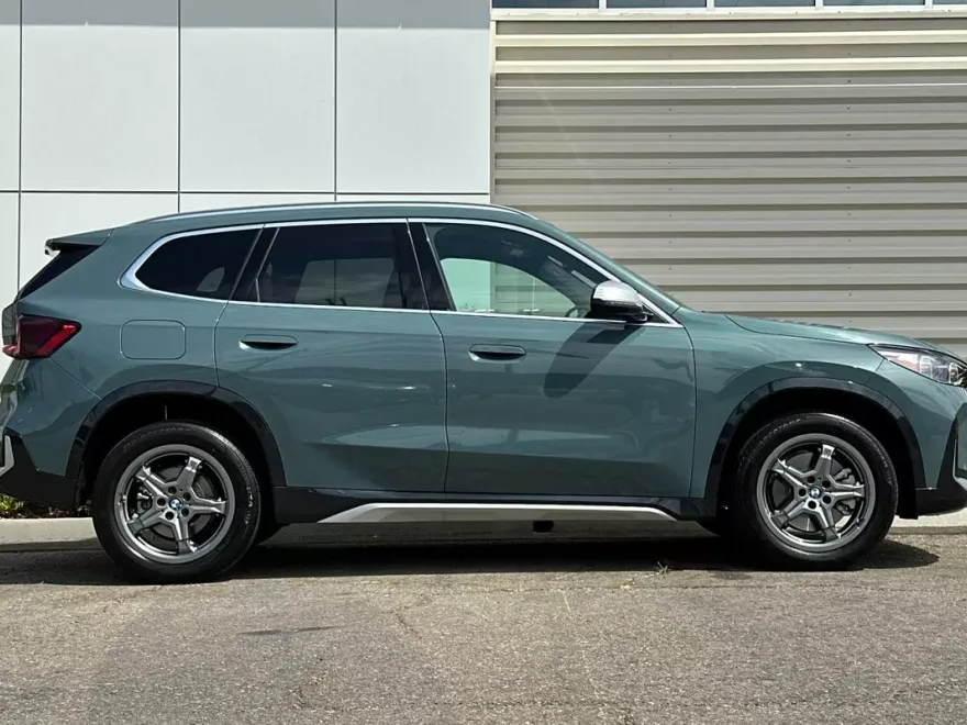 2023 Bmw X1 XDrive28i photo 1