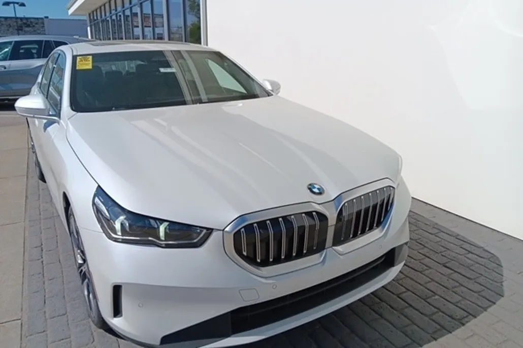 2025 Bmw 530i xDrive photo 1
