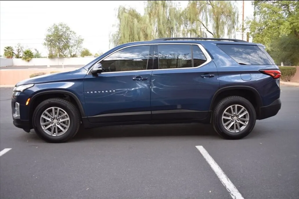 2022 Chevrolet Traverse Cloth photo 1