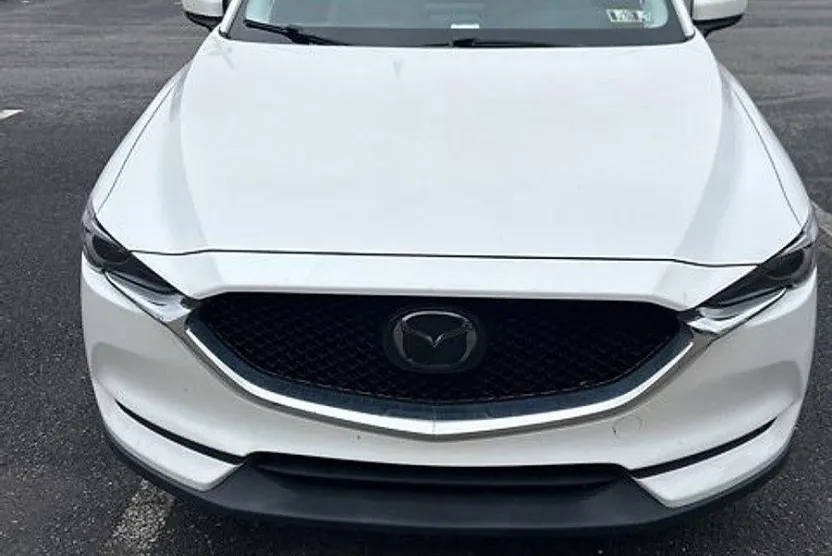 2018 Mazda CX-5 Grand Touring photo 1