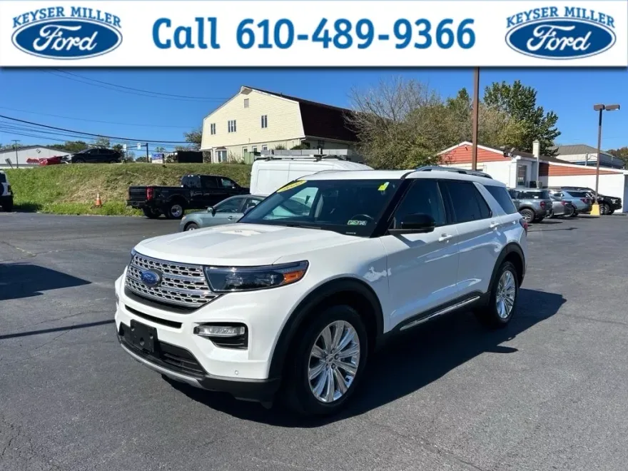 2022 Ford Explorer Limited photo 1
