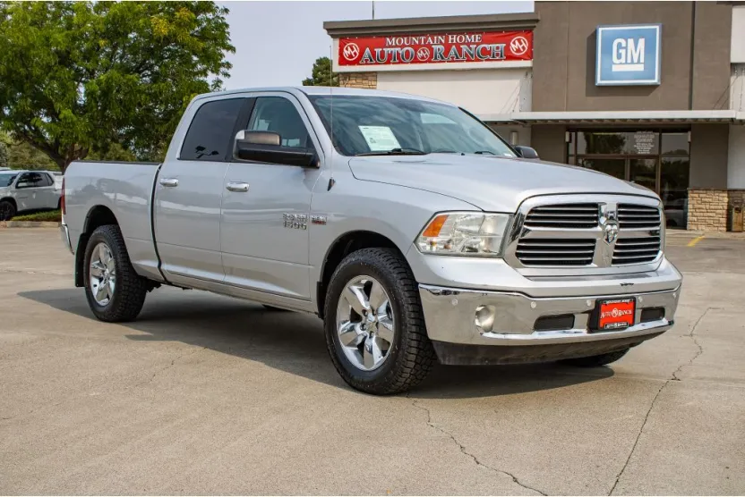 2016 Ram 1500 Big Horn photo 1