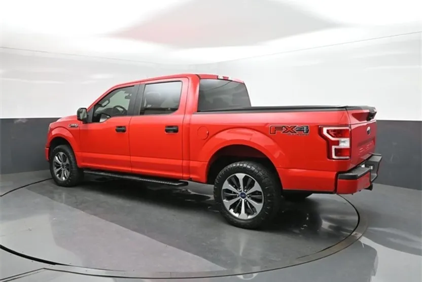 2019 Ford F-150 XL photo 1