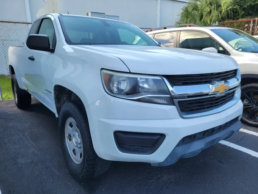 2017 Chevrolet Colorado Work Truck photo 1