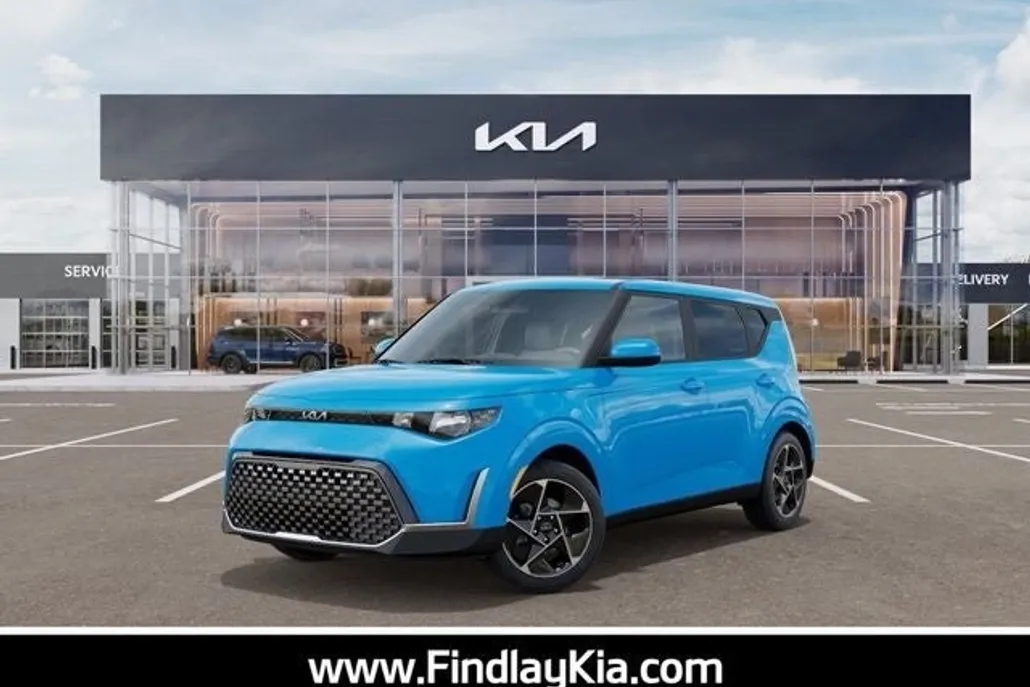 2025 Kia Soul EX photo 1