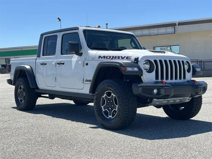 2023 Jeep Gladiator Mojave photo 1