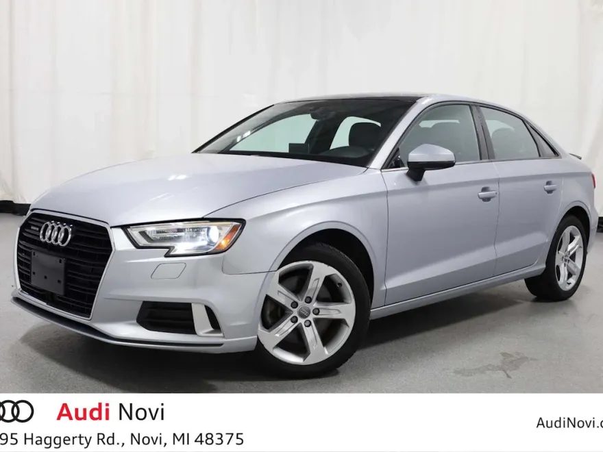 2017 Audi A3 2.0T Premium photo 1