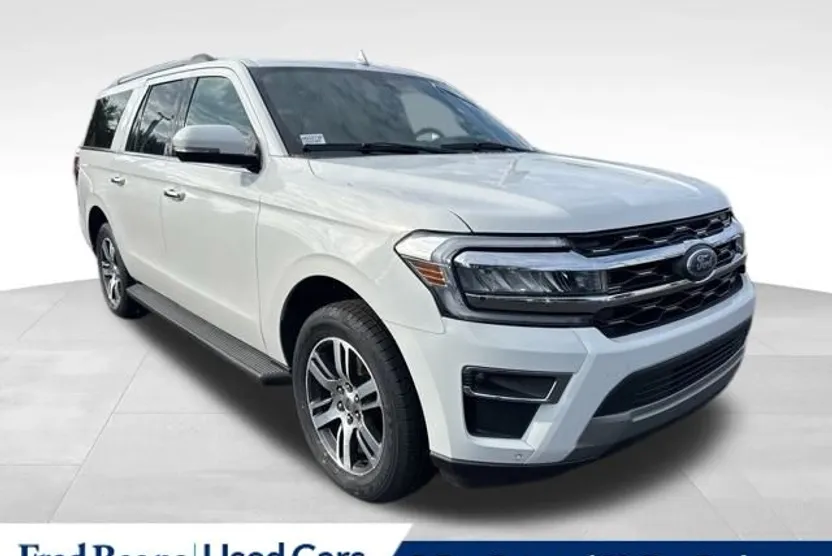 2024 Ford Expedition MAX Limited photo 1