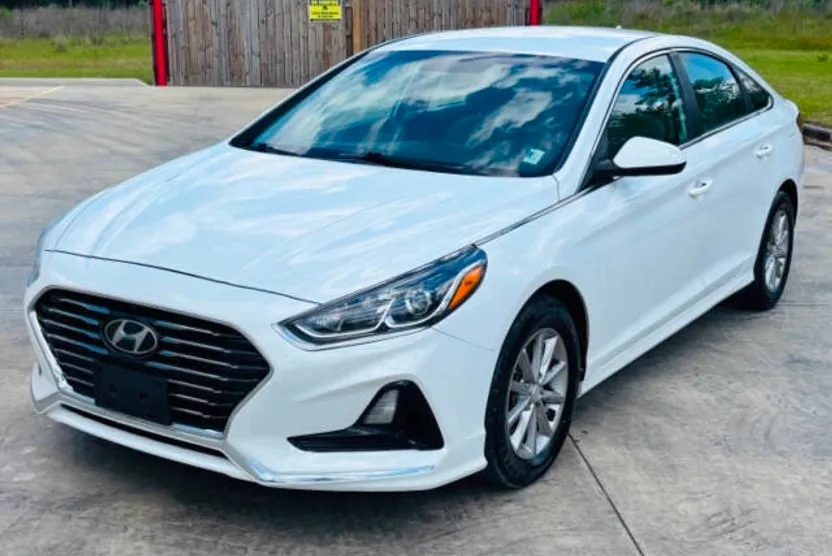 2019 Hyundai Sonata Eco SE photo 1