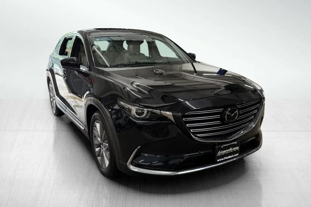 2023 Mazda CX-9 Grand Touring photo 1