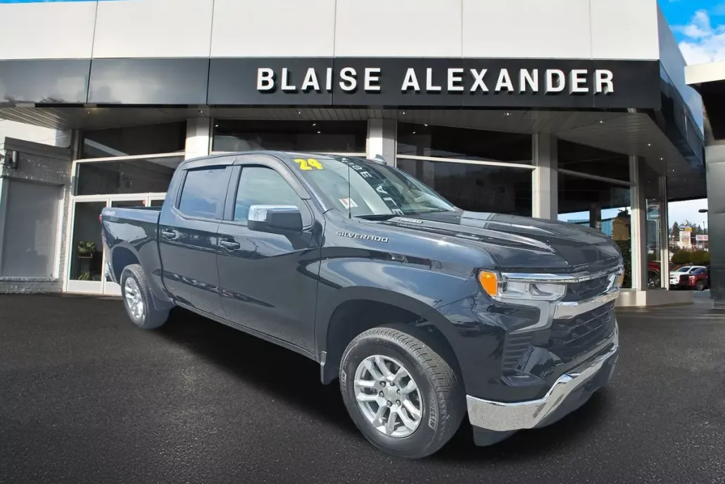 2024 Chevrolet Silverado 1500 LT photo 1