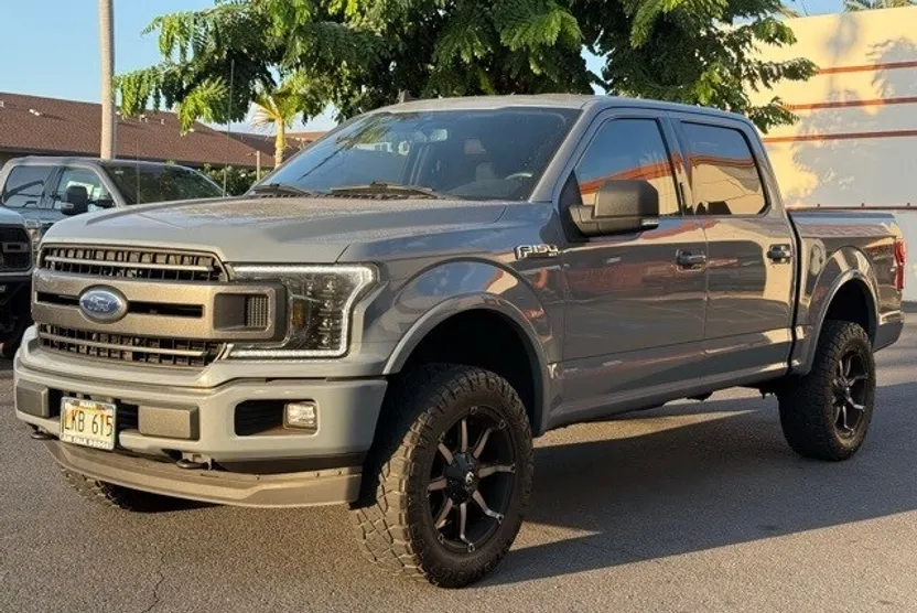 2019 Ford F-150 XLT photo 1