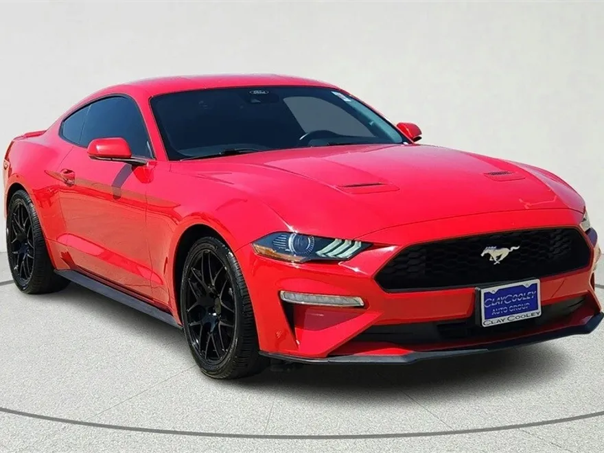 2022 Ford Mustang EcoBoost Premium photo 1
