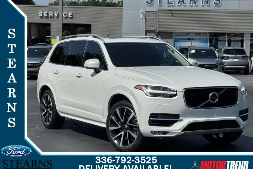 2019 Volvo XC90 T6 Momentum photo 1