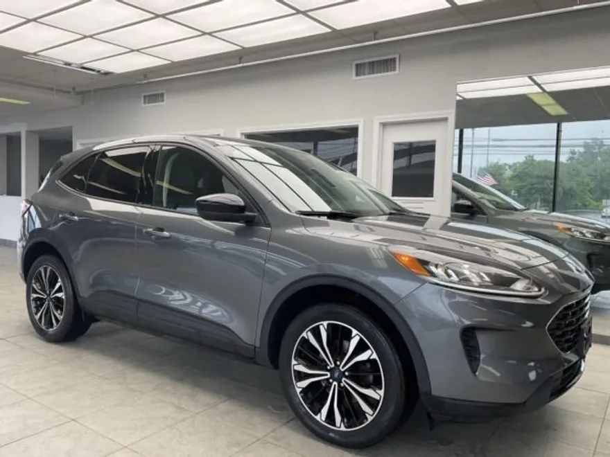 2017 Ford Escape SE photo 1