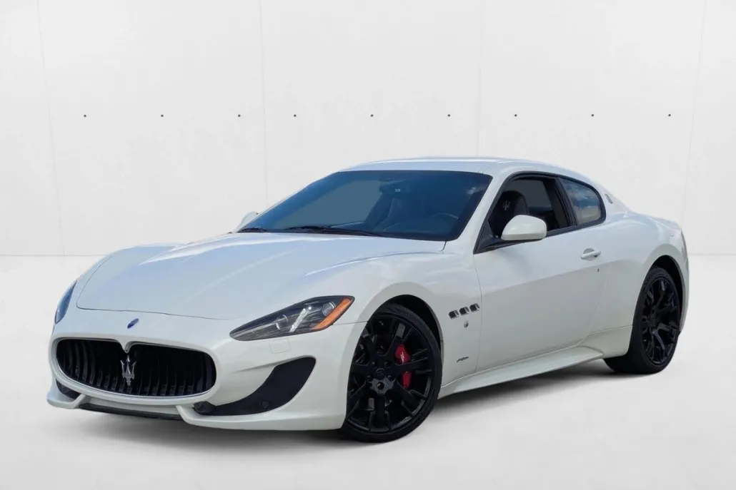 2014 Maserati Granturismo Sport photo 1