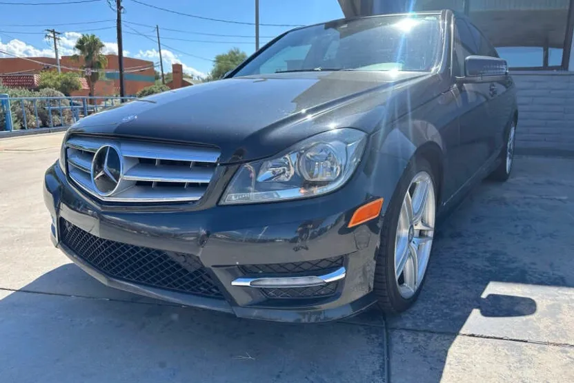 2013 Mercedes Benz C 350 Sport photo 1