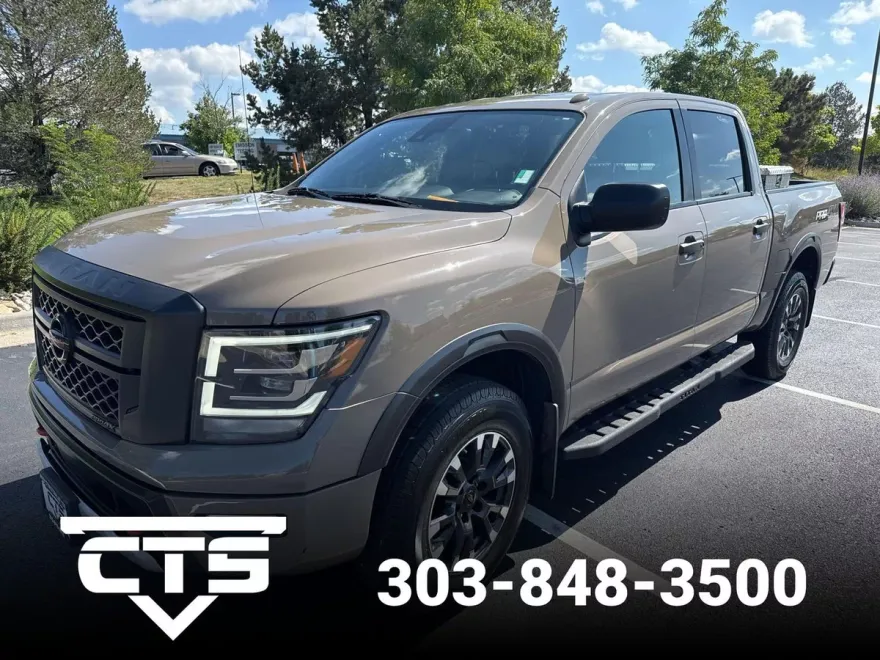 2021 Nissan Titan PRO-4X photo 1
