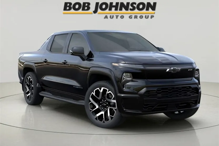 2025 Chevrolet Silverado EV RST photo 1