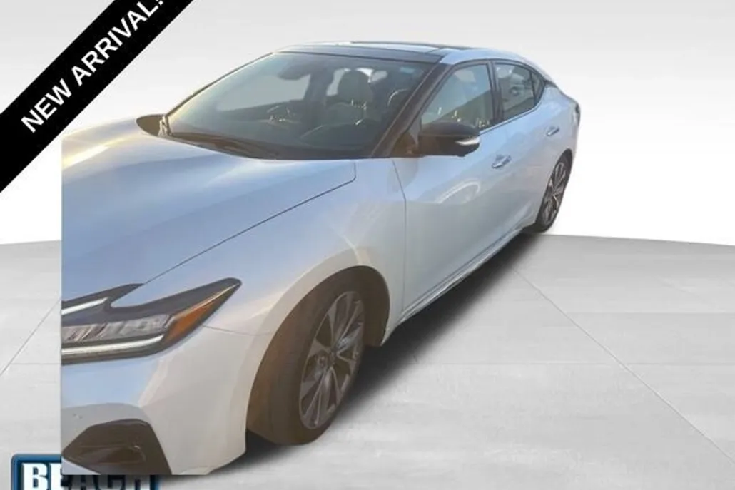 2023 Nissan Maxima Platinum photo 1
