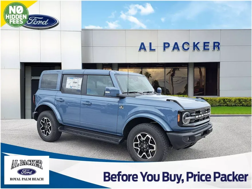 2025 Ford Bronco Outer Banks photo 1