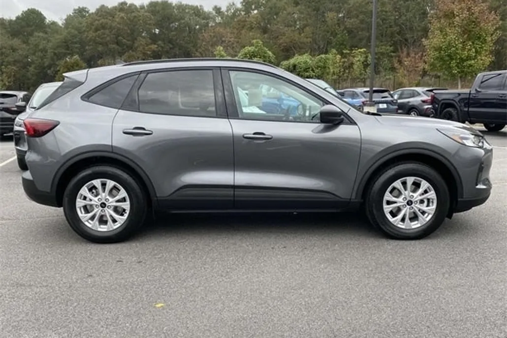 2025 Ford Escape Active photo 1