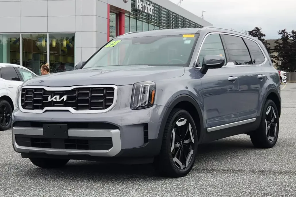 2023 Kia Telluride S photo 1
