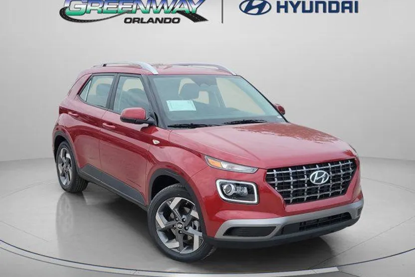 2025 Hyundai Venue Limited photo 1