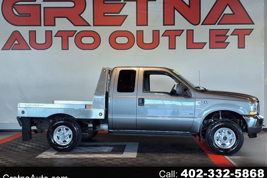 2002 Ford F-250 Lariat photo 1