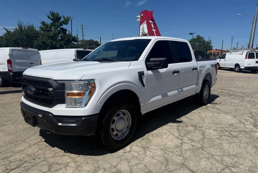 2021 Ford F-150 XL photo 1