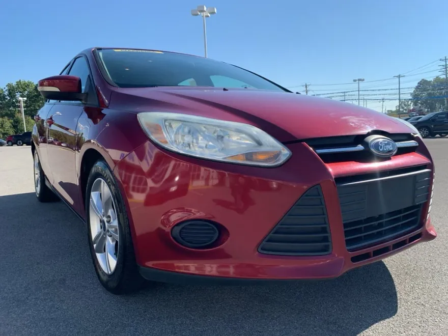 2014 Ford Focus SE photo 1