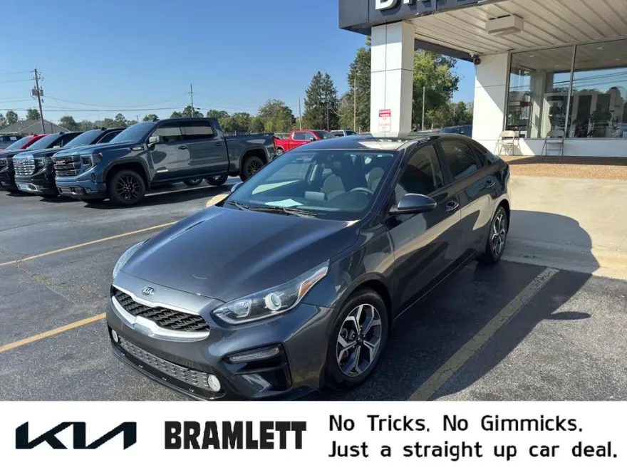 2019 Kia Forte LXS photo 1