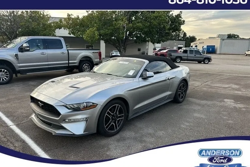 2020 Ford Mustang EcoBoost Premium photo 1
