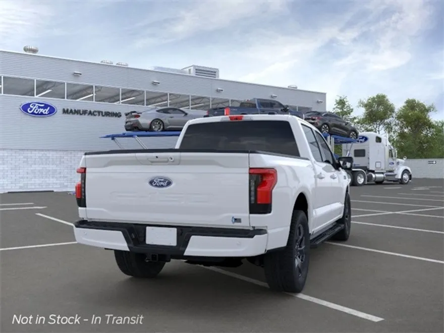 2025 Ford F-150 Lightning photo 1