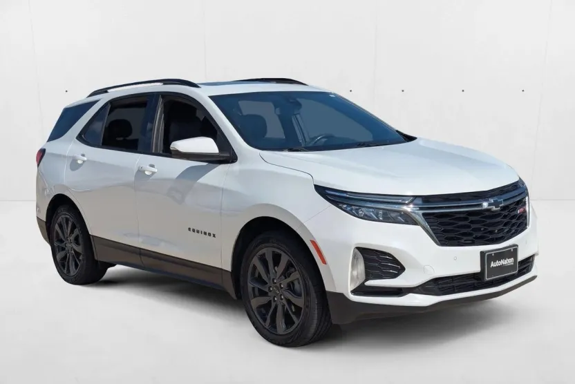 2022 Chevrolet Equinox RS photo 1