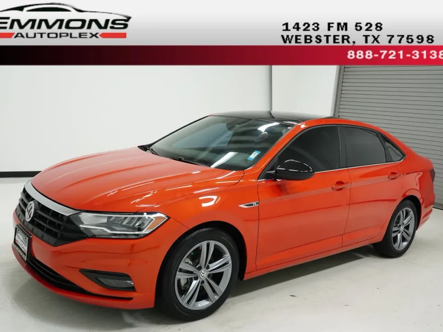 2021 Volkswagen Jetta SE R-Line photo 1
