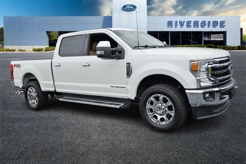 2022 Ford F-250 Lariat photo 1