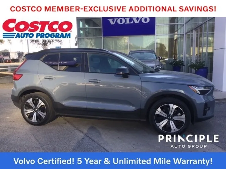 2023 Volvo XC40 Recharge Twin Plus photo 1