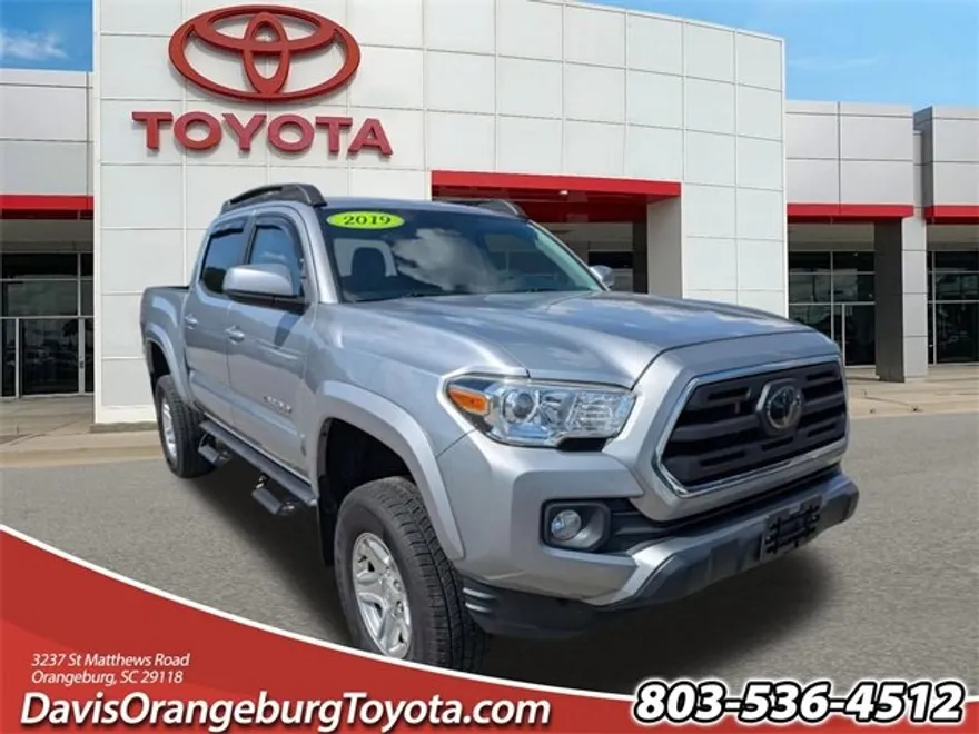 2019 Toyota Tacoma SR5 photo 1