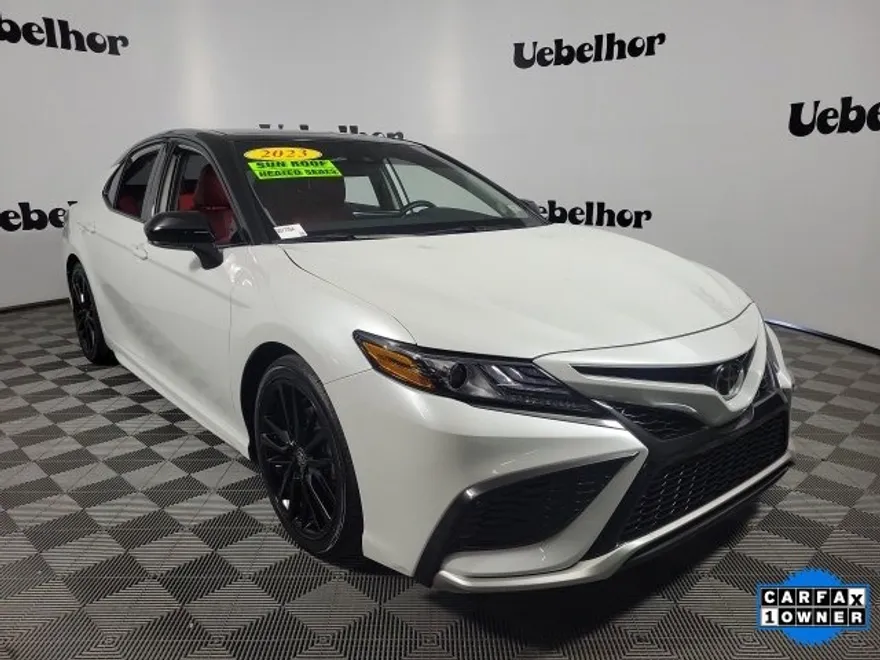 2023 Toyota Camry XSE V6 photo 1