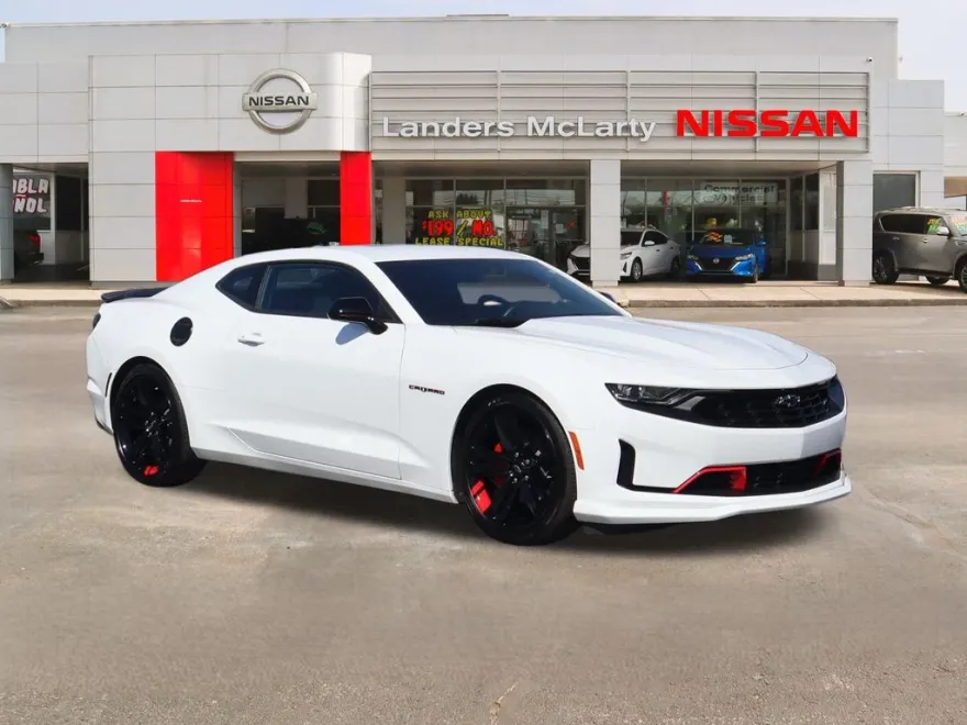 2022 Chevrolet Camaro 1LS 1LT photo 1