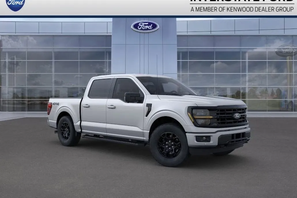 2025 Ford F-150 XLT photo 1