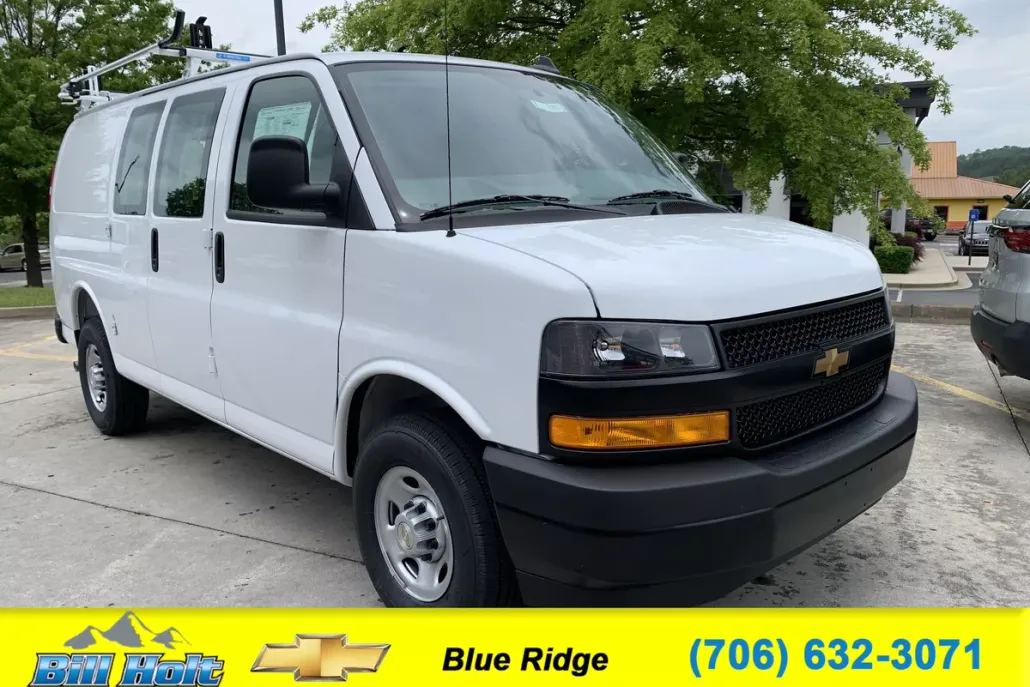 2025 Chevrolet Express Cargo 2500 photo 1