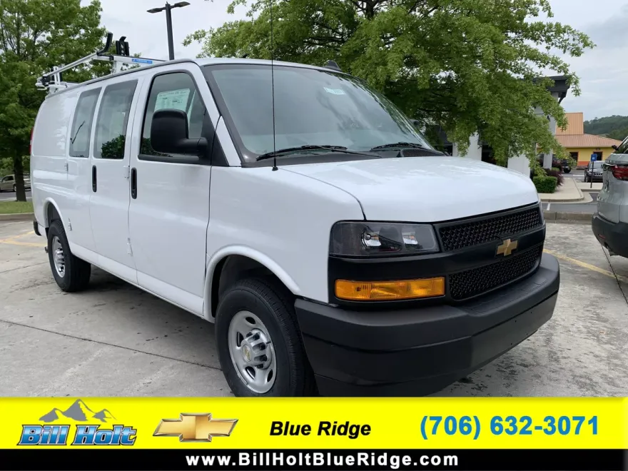 2025 Chevrolet Express Cargo 2500 photo 1