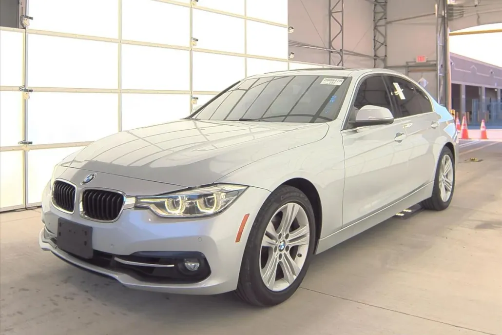 2018 Bmw 330i xDrive Sedan photo 1