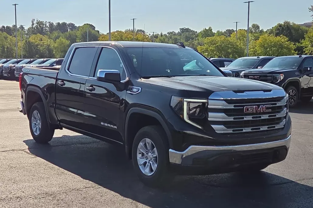 2026 Gmc Sierra 1500 SLE photo 1