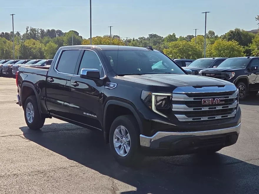 2026 Gmc Sierra 1500 SLE photo 1