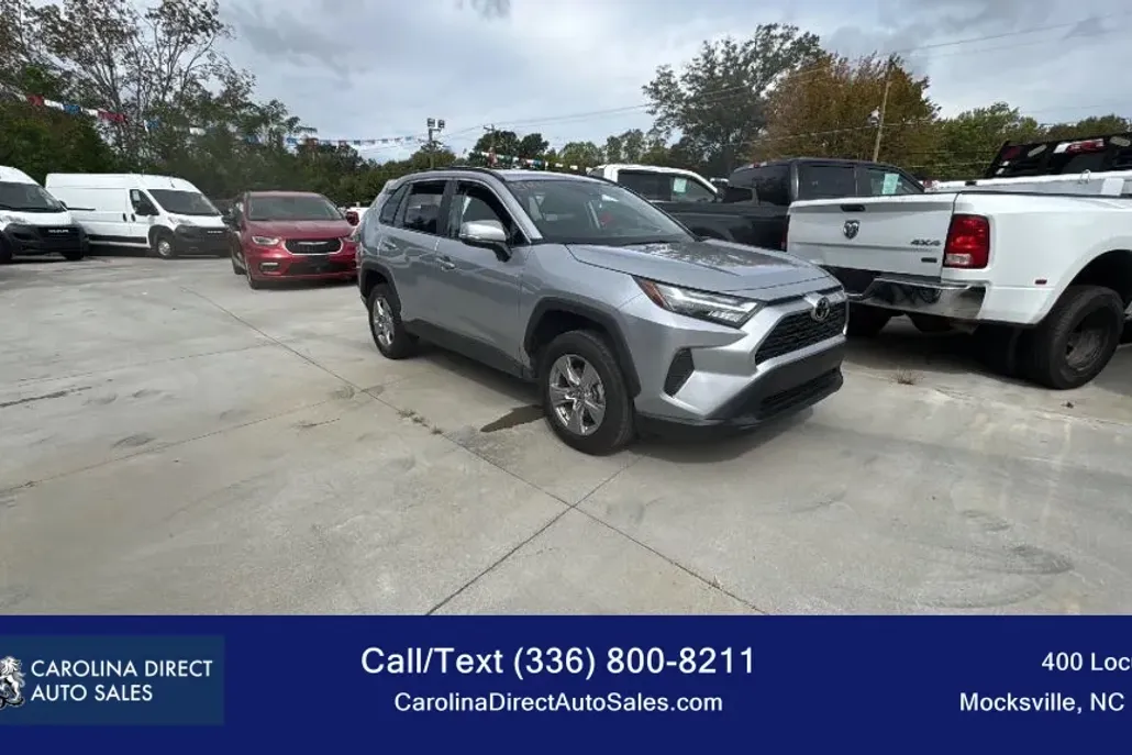2025 Toyota RAV4 XLE Sport photo 1