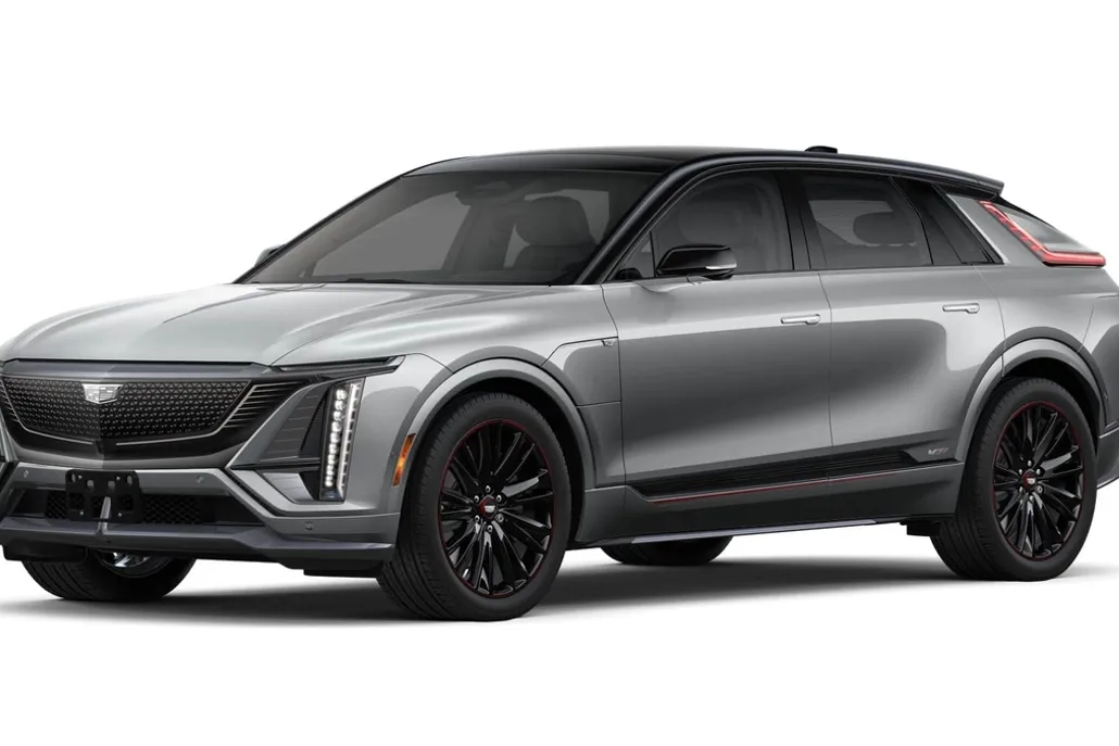 2026 Cadillac Lyriq photo 1